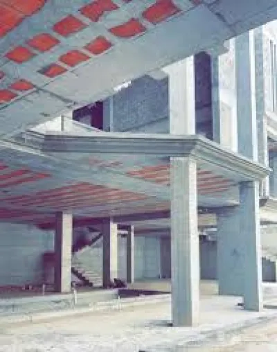 مقاول بناء عظم